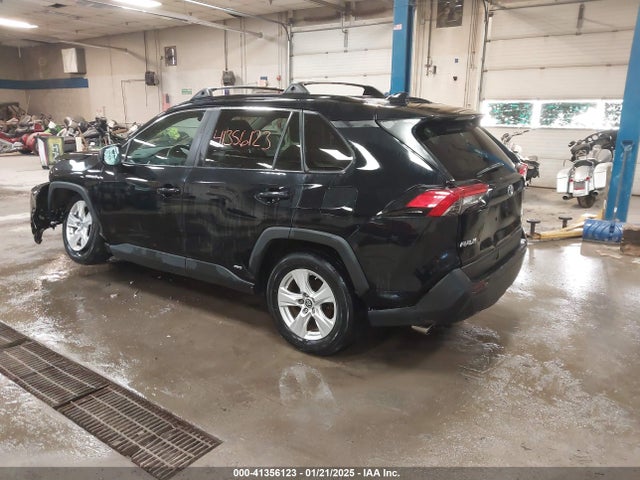 Toyota RAV4 2021 4T3L6RFVXMU024696 Image 3