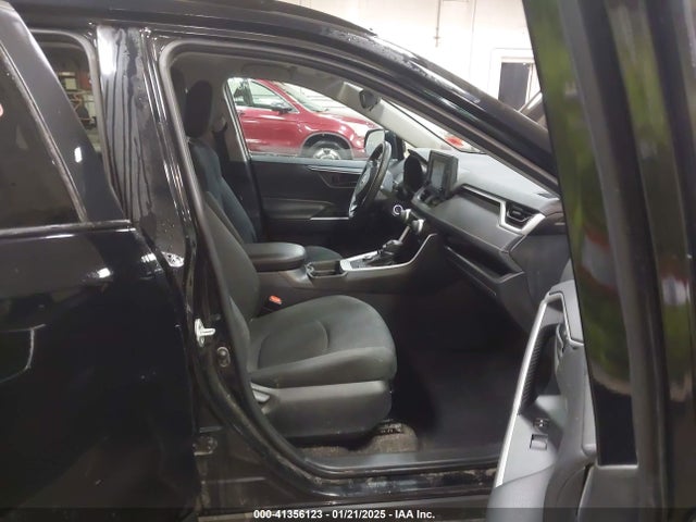 Toyota RAV4 2021 4T3L6RFVXMU024696 Image 5