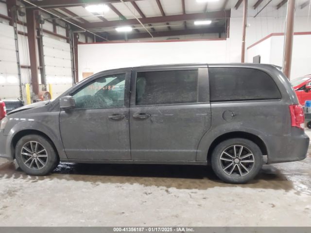 2C4RDGEG0JR179612 Dodge Grand Caravan Gt