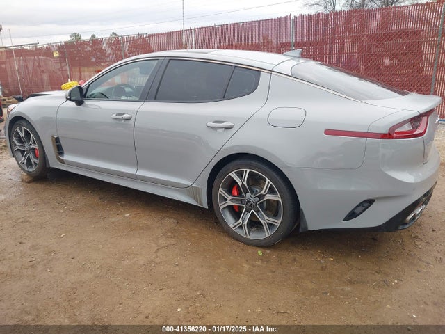 KIA Stinger Gt2 2018 KNAE55LC7J6017223 Image 3