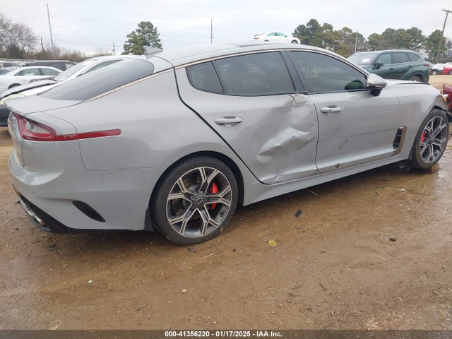 KIA Stinger Gt2 2018 KNAE55LC7J6017223 Image 4