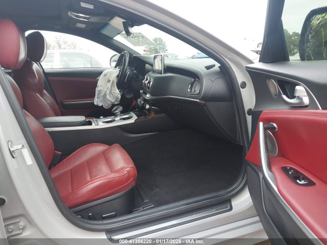 KIA Stinger Gt2 2018 KNAE55LC7J6017223 Image 5