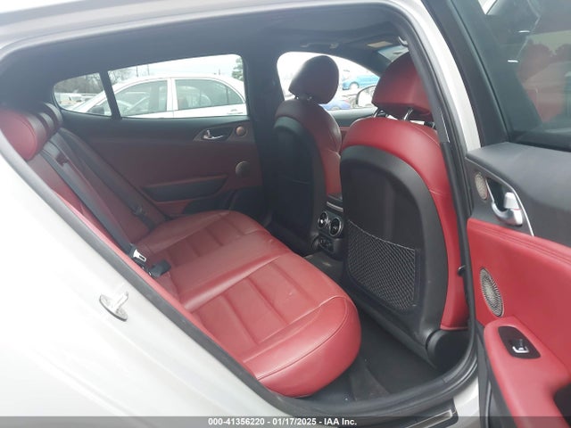 KIA Stinger Gt2 2018 KNAE55LC7J6017223 Image 8