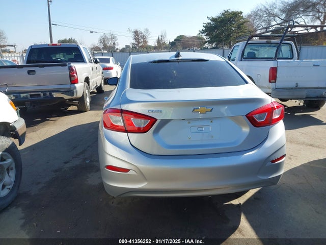 Chevrolet Cruze Ls Auto 2018 1G1BC5SM5J7234844 Image 16