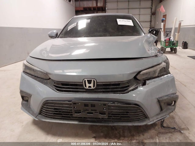 Honda Civic Touring 2023 2HGFE1F90PH322376 Image 12