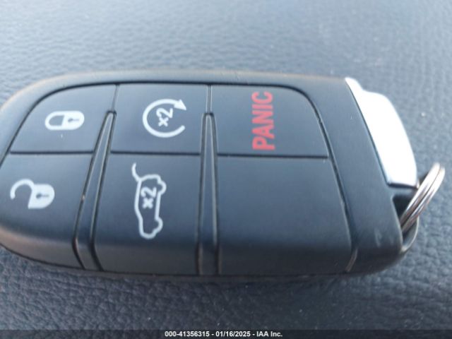 1C4RJFAG6KC566619 Jeep Grand Cherokee Altitude 4x4
