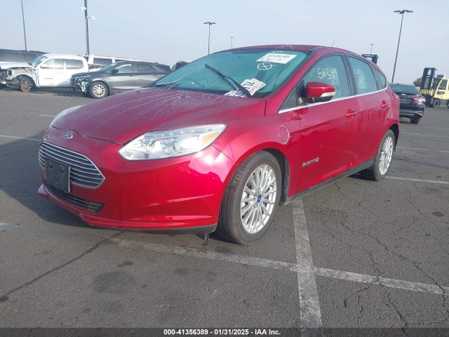Ford FOCUS ELECTRIC 2015 1FADP3R40FL232082 Image 2