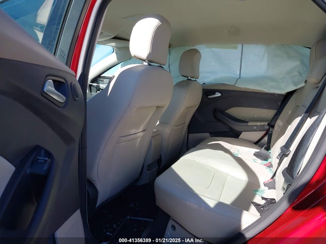 Ford FOCUS ELECTRIC 2015 1FADP3R40FL232082 Image 8