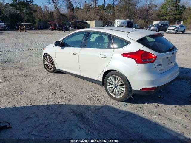 1FADP3N27GL295315 Ford Focus Titanium