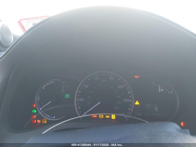 JTHKD5BH0F2240478 Lexus CT 200H