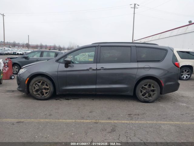 2C4RC1BG2LR232866 Chrysler Pacifica Touring L