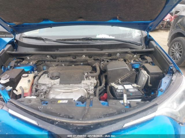 JTMBFREV5JJ737268 Toyota RAV4 LE
