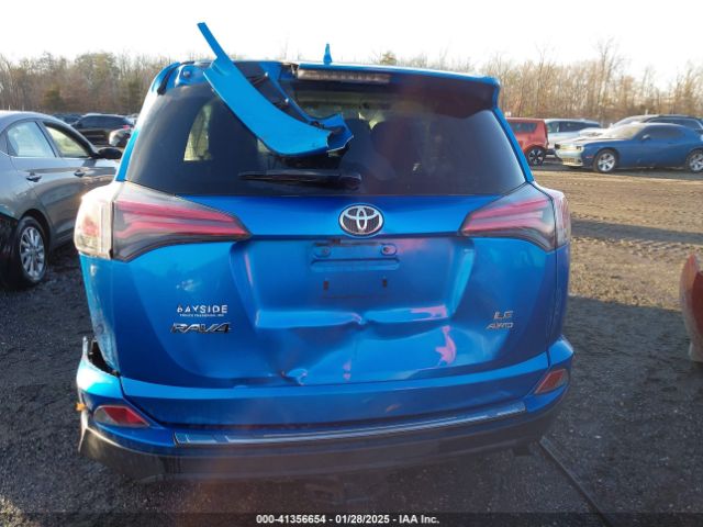 JTMBFREV5JJ737268 Toyota RAV4 LE