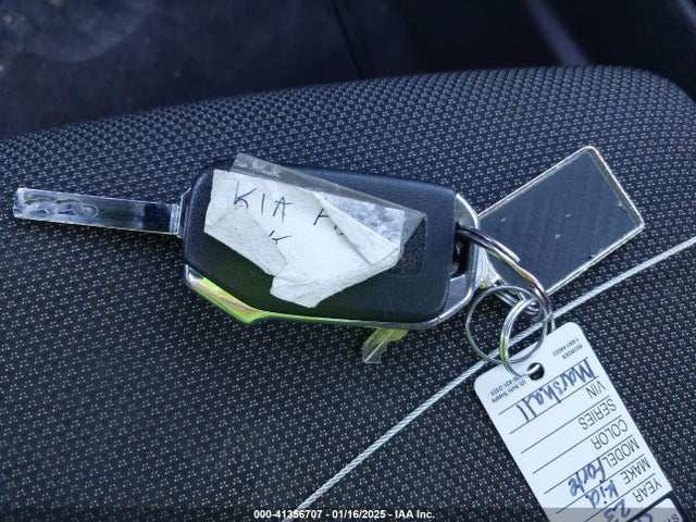 3KPF24ADXPE623513 KIA Forte Lxs