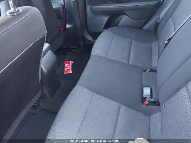 3KPF24ADXPE623513 KIA Forte Lxs
