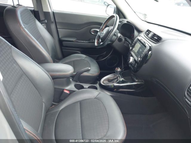 KNDJX3AA8J7562486 KIA Soul !