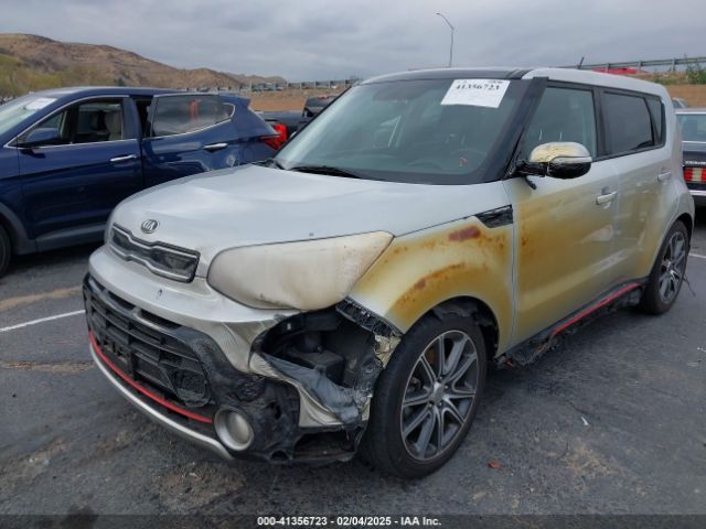 KNDJX3AA8J7562486 KIA Soul !