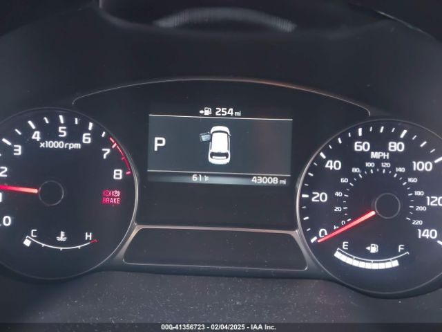 KNDJX3AA8J7562486 KIA Soul !