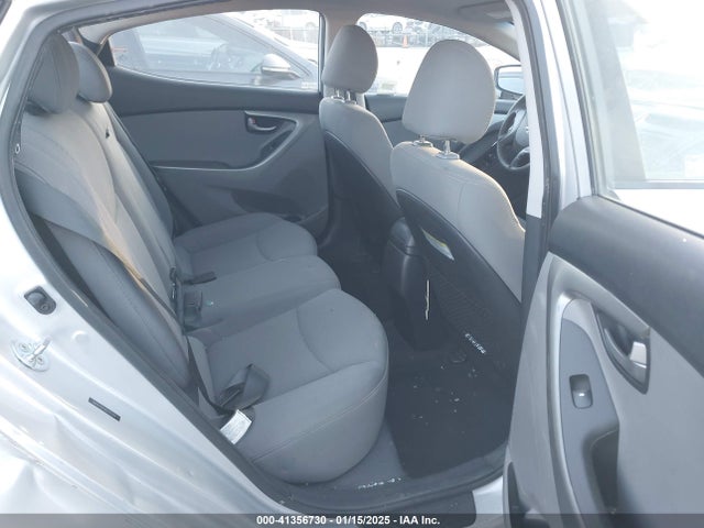 Hyundai ELANTRA SE 2016 5NPDH4AE9GH715741 Image 8