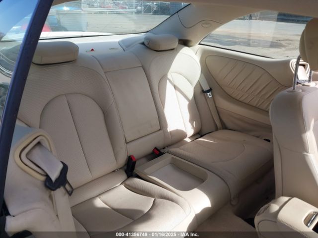 2009 MERCEDES-BENZ CLK 550 WDBTJ72H29F266229 Photo 7