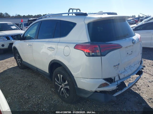 JTMZFREV6GD085086 Toyota RAV4 LE
