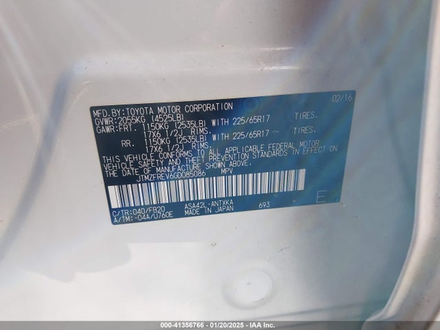 JTMZFREV6GD085086 Toyota RAV4 LE
