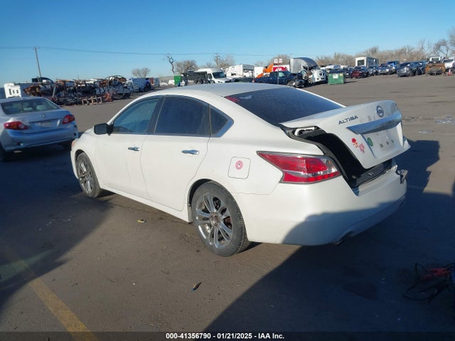Nissan Altima 2.5 S 2014 1N4AL3APXEC175635 Image 3