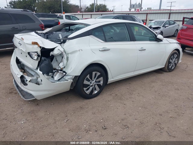 1N4BL4BV7NN384133 Nissan Altima 2.5 S