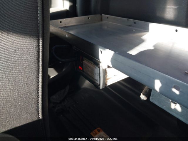 1GCHSCEA9N1118212 Chevrolet Colorado 2wd  Long Box Lt