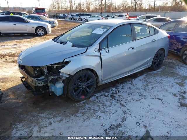 Chevrolet Cruze Lt Auto 2017 1G1BE5SMXH7260666 Image 2