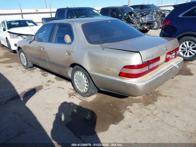 1992 LEXUS LS JT8UF11E7N0124000 Photo 2