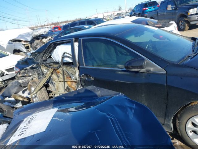 4T4BF1FK3GR570892 Toyota CAMRY LE