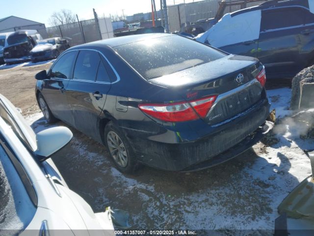 4T4BF1FK3GR570892 Toyota CAMRY LE