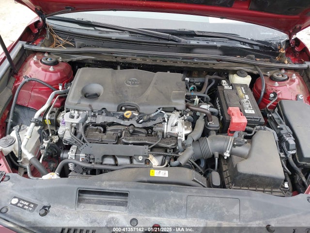 4T1B11HK6JU669056 Toyota CAMRY SE