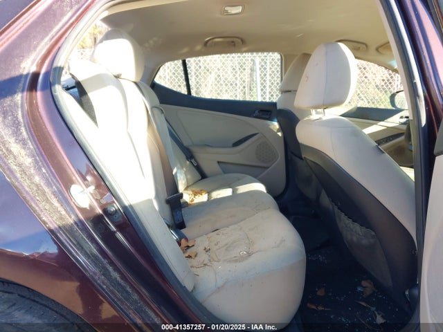 KIA Optima Lx 2014 5XXGM4A70EG280613 Image 8