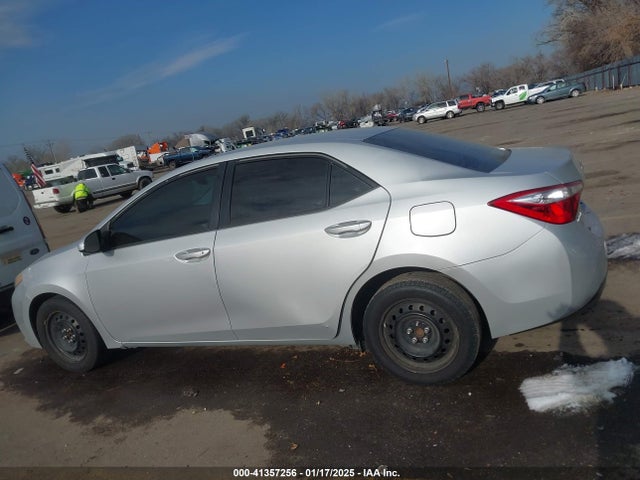 Toyota COROLLA LE 2016 5YFBURHE6GP415986 Image 14