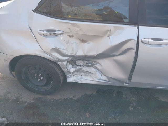 Toyota COROLLA LE 2016 5YFBURHE6GP415986 Image 6