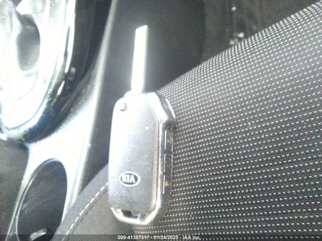 3KPF34ADXKE079178 KIA FORTE S