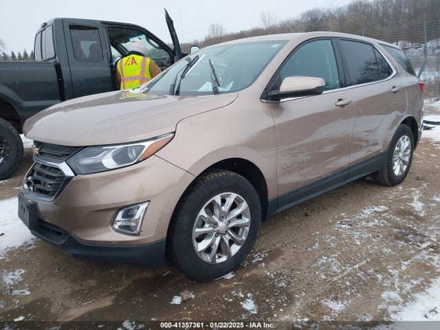 2GNAXSEV6J6331245 Chevrolet EQUINOX LT
