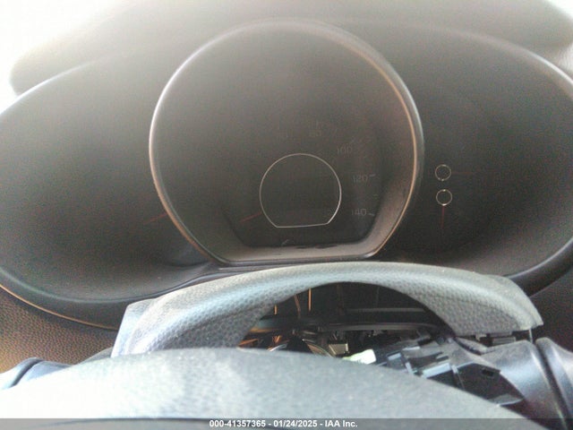 KIA SOUL + 2018 KNDJP3A52J7530068 Image 14