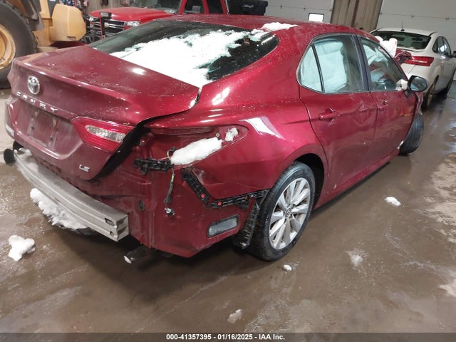 4T1B11HK0JU665147 Toyota CAMRY LE