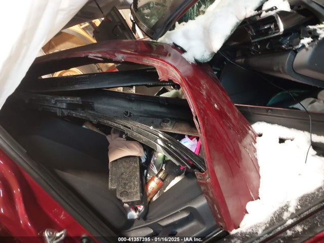 4T1B11HK0JU665147 Toyota CAMRY LE