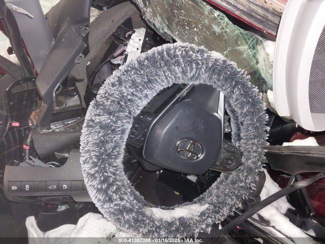 4T1B11HK0JU665147 Toyota CAMRY LE