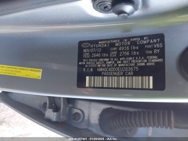 Hyundai Genesis 3.8 2014 KMHGC4DD0EU263675 Image 9