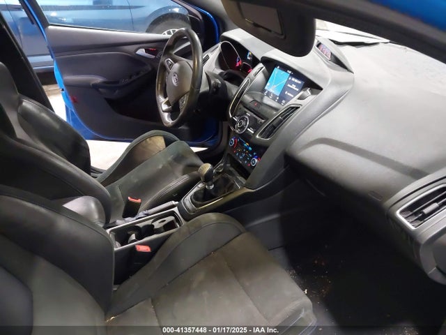 Ford FOCUS RS 2017 WF0DP3TH1H4124098 Image 5