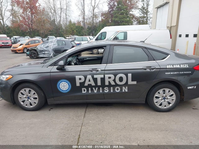 3FA6P0G71KR277158 Ford 2019