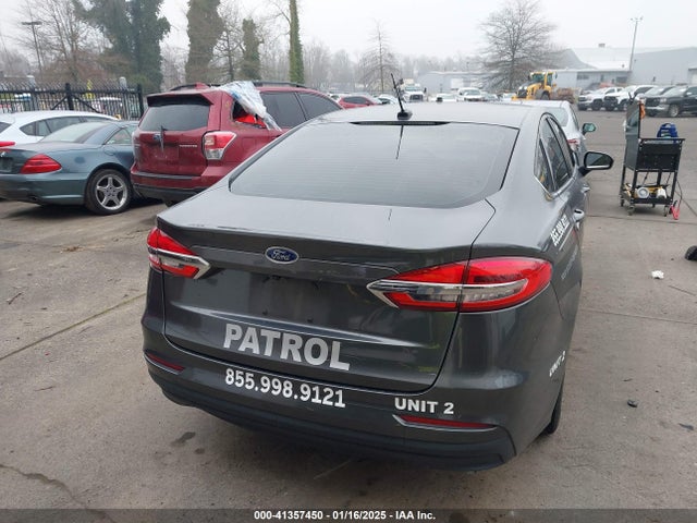 3FA6P0G71KR277158 Ford 2019