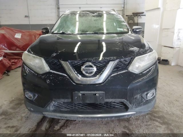 5N1AT2MVXFC865218 Nissan Rogue Sl