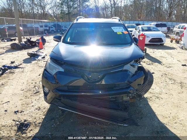 Toyota Rav4 Xle 2017 2T3WFREV8HW347794 Image 12