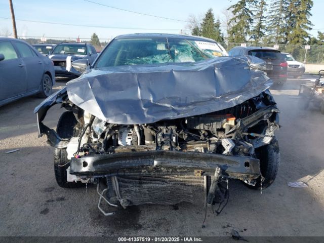 1VWBA7A30JC021189 Volkswagen 2.0 tsi
